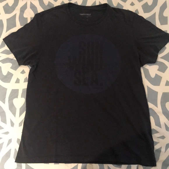 Navy T-Shirt - Picture 1 of 2